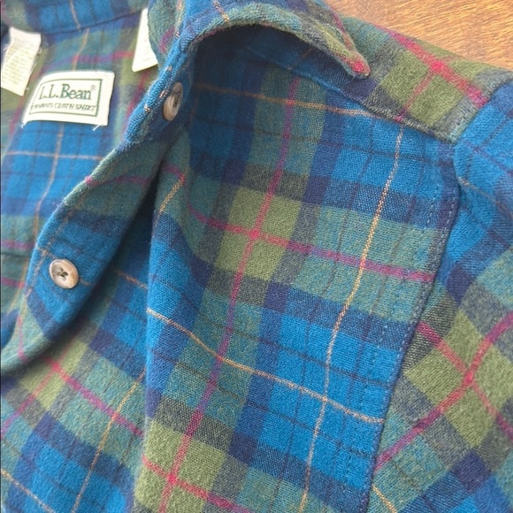 L.L. Bean Chamois Cloth Plaid Long Sleeve Button Up Shirt Thick Cotton Layer - Picture 5 of 6
